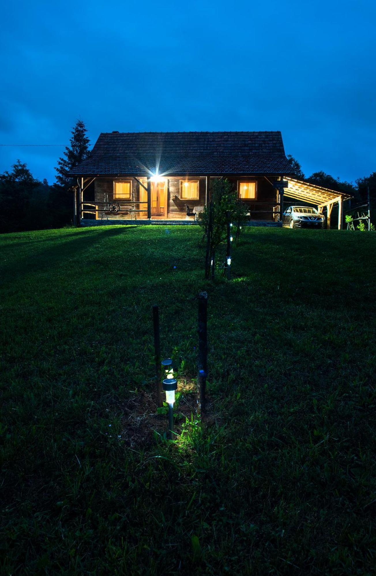 Kuca Za Odmor Slunjcica Villa Buitenkant foto