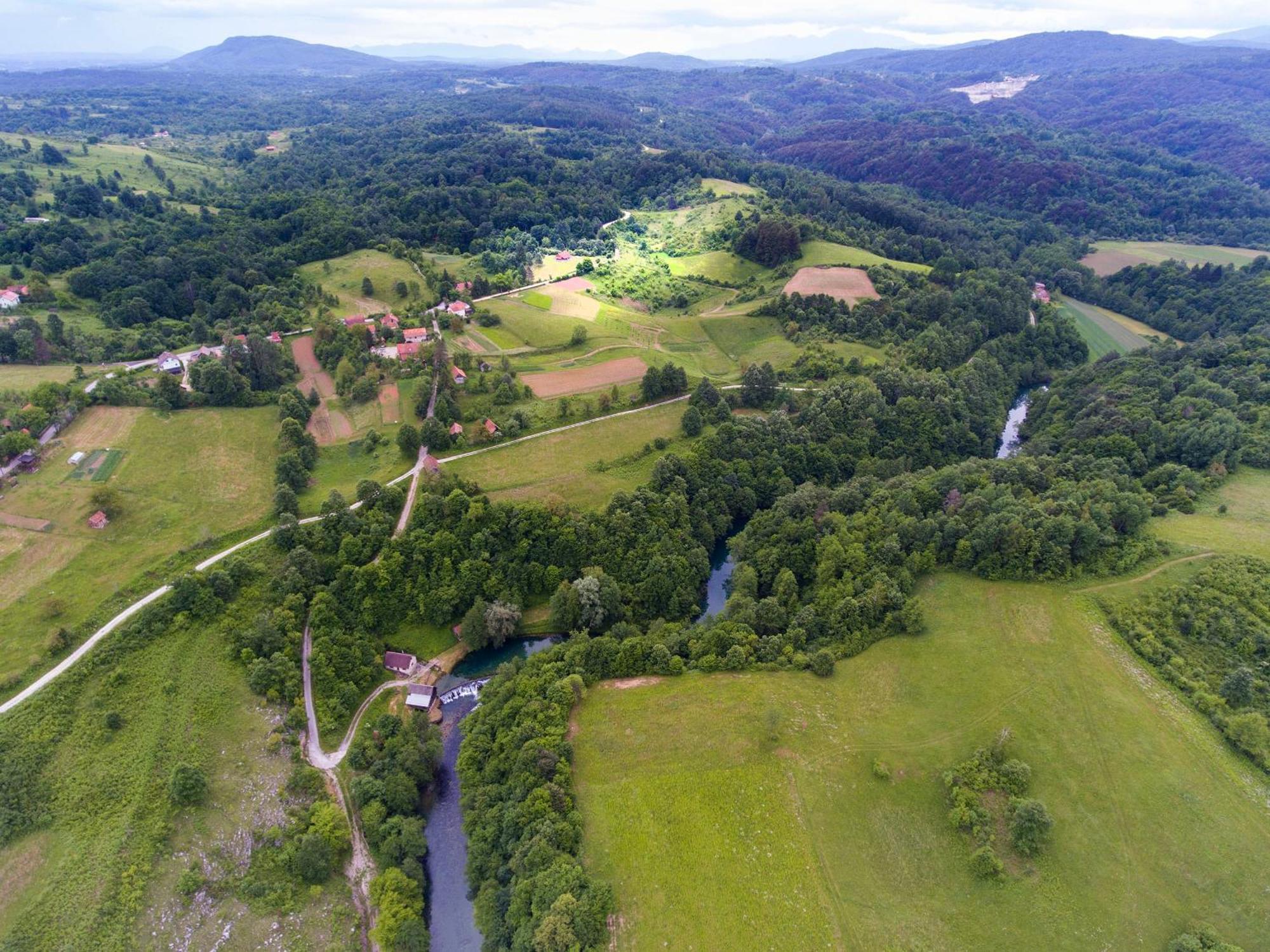 Kuca Za Odmor Slunjcica Villa Buitenkant foto
